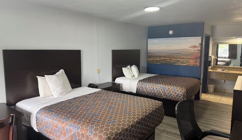 Room, 2 Queen Beds, Non Smoking