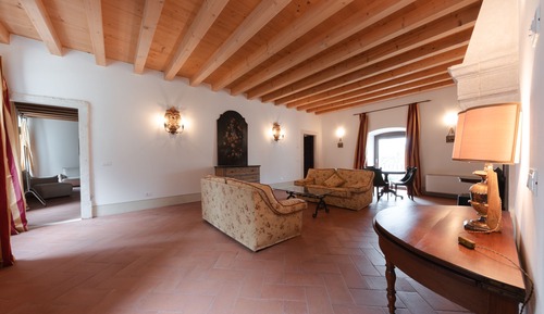 Executive Apartment (Suite per 5)