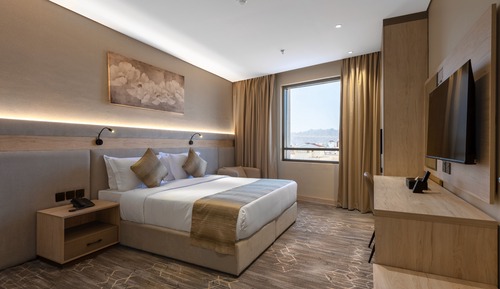 Junior Suite, 1 King Bed