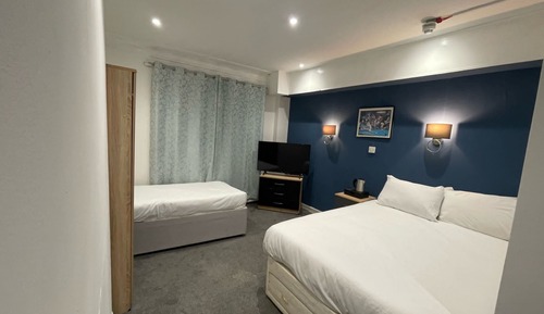 Basic Triple Room