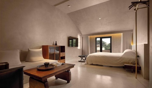 Luxury House, Resort View