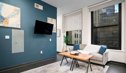 Deluxe Apartment