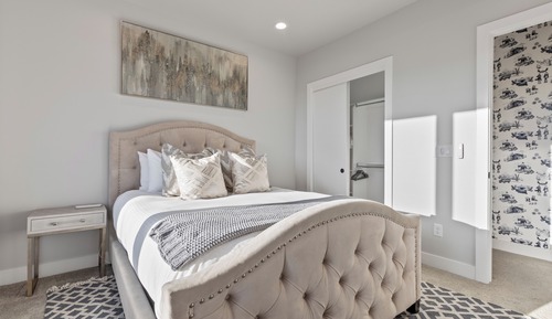 Luxury Apartment, Mountain View