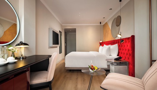 Premium Room Standing Balcony