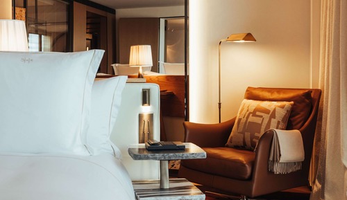 Signature Suite