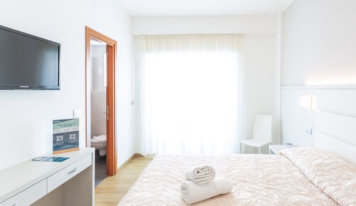 Double Room, Balcony