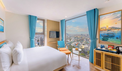 Deluxe Double Room, City View