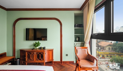 Deluxe Room, City View