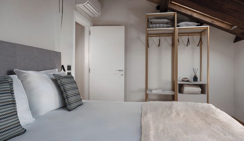 Standard Apartment (C24)