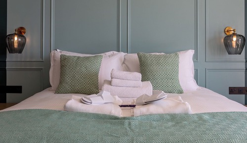 Luxury room to Coastal to Coastal Suite Ground floor
