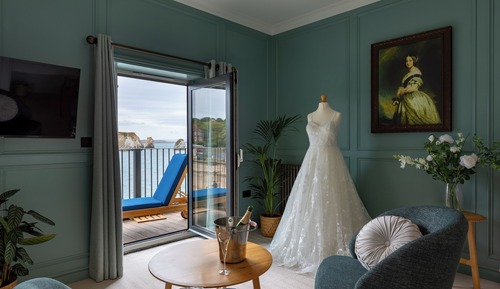 Victoria suite