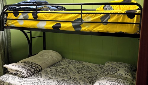 Classic Cabin, 2 Bedrooms, Lake View