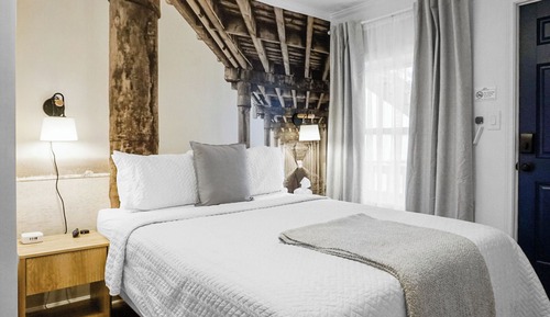 Economy Single Room