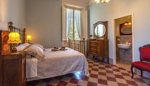 Standard Triple Room, Garden View