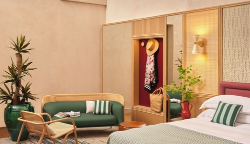 Deluxe Room, Patio, Garden View