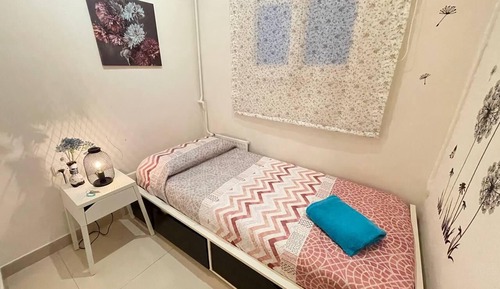Single Room, Shared Bathroom