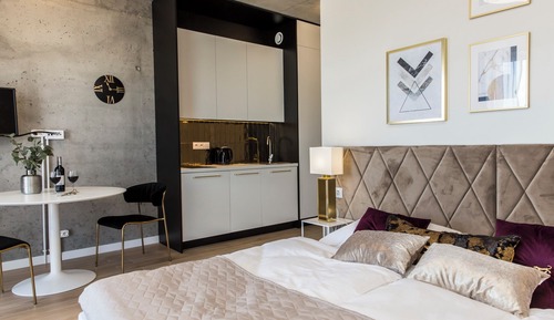 Studio Suite, Balcony