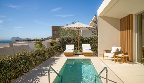 FAIRMONT PLUNGE POOL SUITE 1 Bedroom King 125sqm