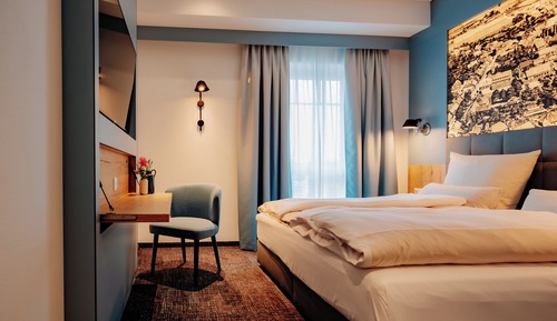 Comfort Double Room, City View