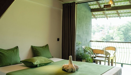 Deluxe Room, Balcony, Pool View