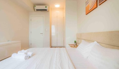 Basic Apartment, Balcony, City View