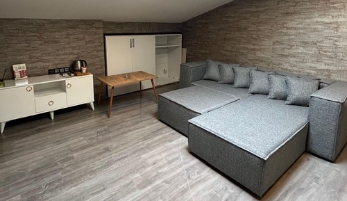 Premium Suite