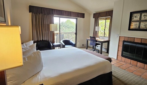 Superior Room, 1 King Bed