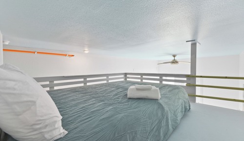 Deluxe Single Room #206, 1 Bedroom, Beach View, Oceanfront