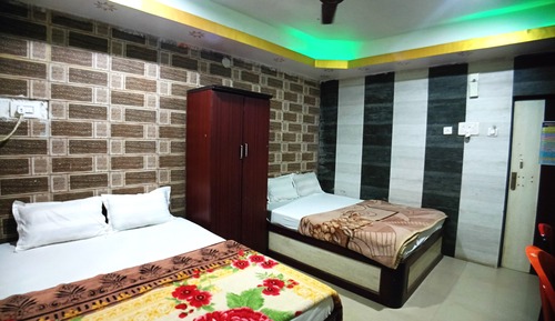 Family Room, 1 Bedroom