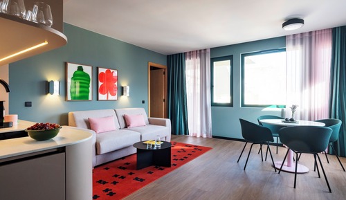 1 Bedroom Apartment with Sofa Bed