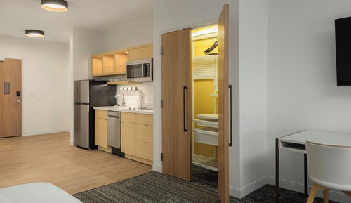 Studio Suite, 2 Queen Beds, Non Smoking (Hearing Accessible)