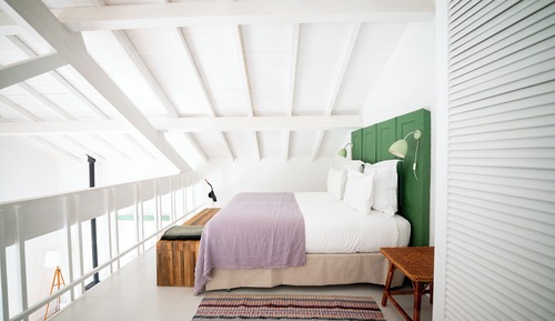 Superior Suite, Vineyard View