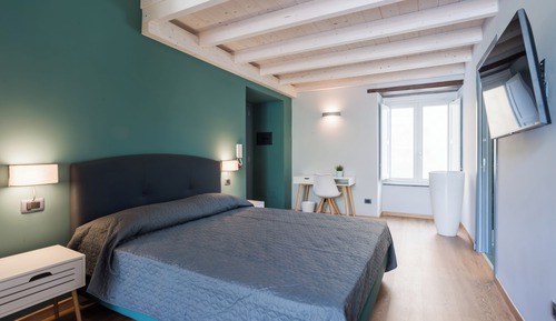 Deluxe Double Room, Garden View (Ischia)