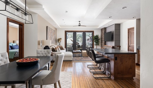 Condo, 4 Bedrooms