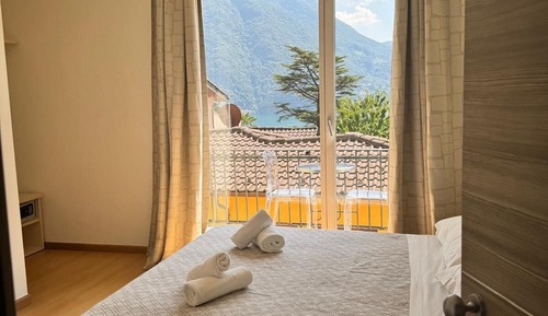 Superior Double Room, Balcony, Courtyard View