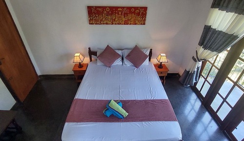 Economy Double Room, Balcony