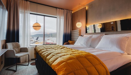 Standard Room, 1 Queen Bed