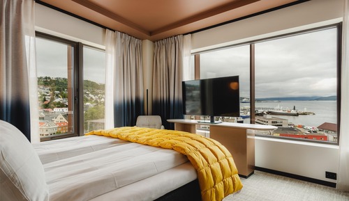 Standard Quadruple Room, 1 Queen Bed with Sofa bed