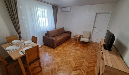 Comfort Apartment, 2 Bedrooms, Kitchen, Garden View