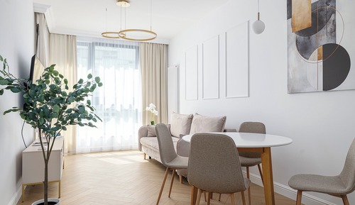 City Apartment, Balcony