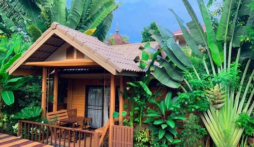 Superior Cottage