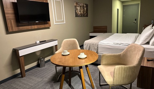 Premium Room, Partial Sea View