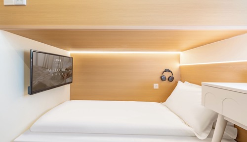 Z Scenic View- Single Occupancy (Lower bunk) (Shared bathroom)