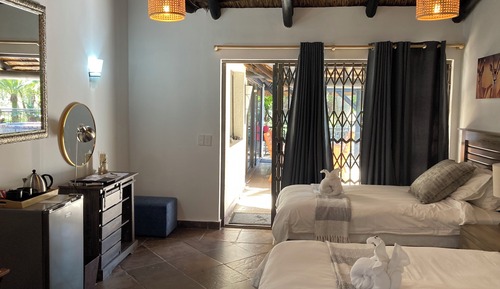 Deluxe Double or Twin Room, Private Bathroom, Pool View