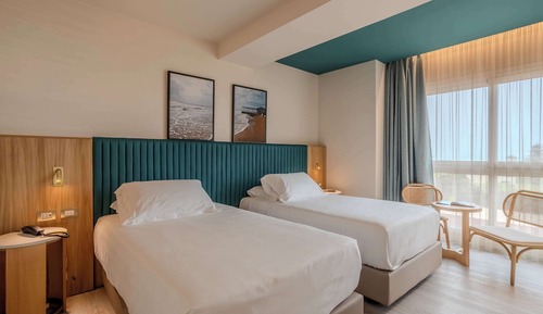 Deluxe Suite, 2 Twin Beds