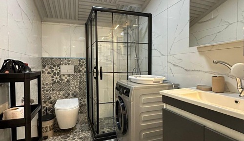 Design Apartment, 2 Bedrooms, Kitchen, Garden View