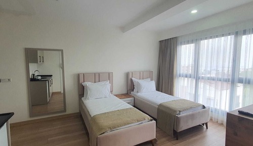 Family Suite, City View