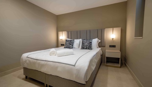 Suite, Sea View