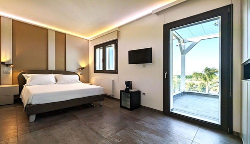 Comfort Double or Twin Room, 1 Double Bed, Private Bathroom, Garden View