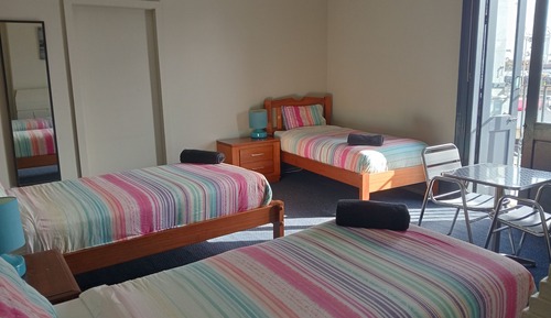 Basic Triple Room, Non Smoking